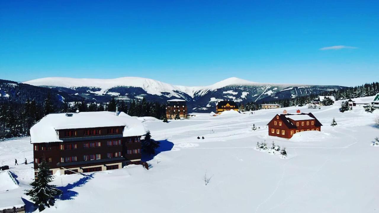 Hotel Oddech Pec pod Sněžkou Eksteriør bilde
