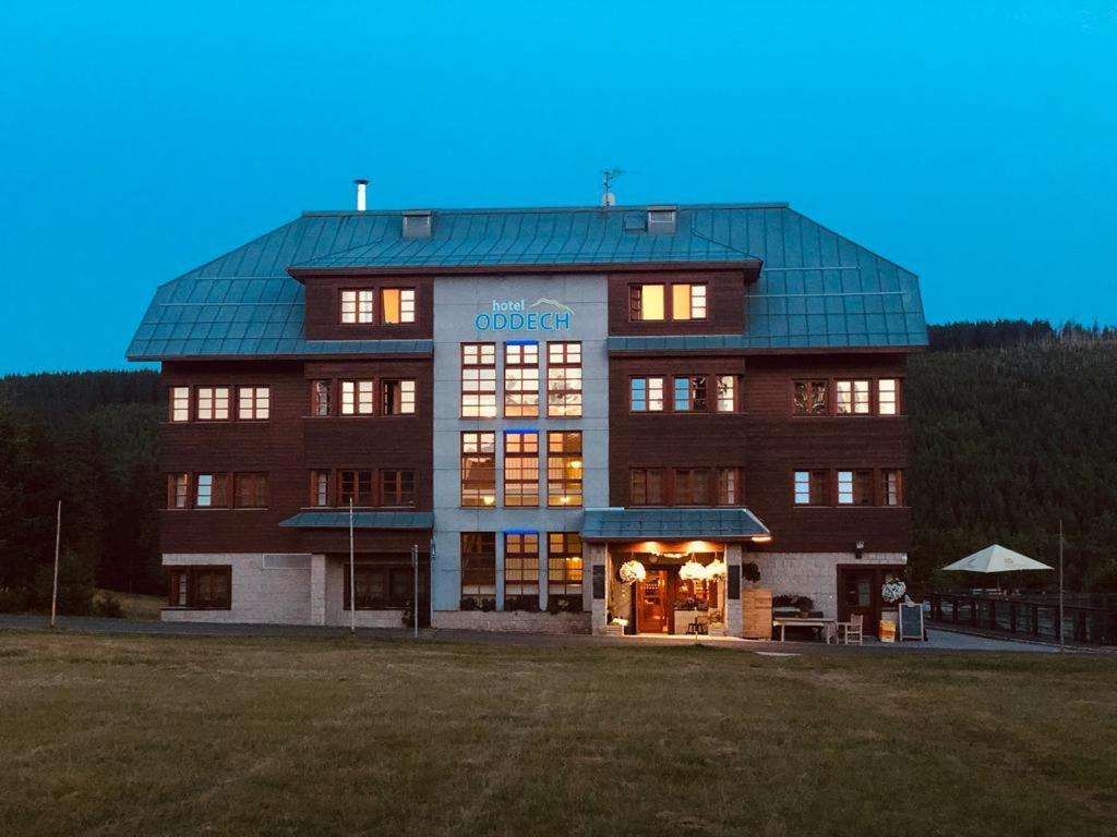 Hotel Oddech Pec pod Sněžkou Eksteriør bilde