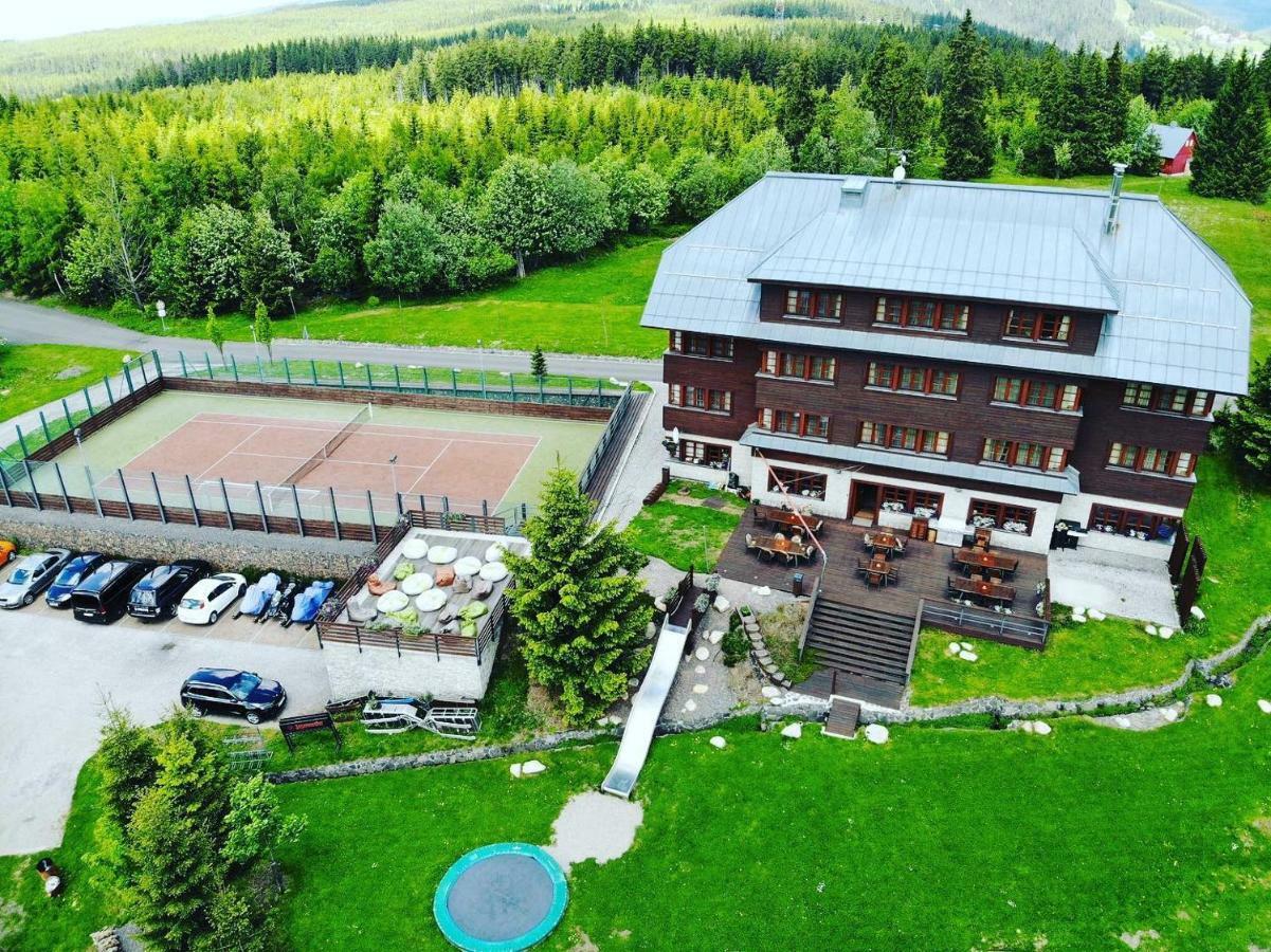 Hotel Oddech Pec pod Sněžkou Eksteriør bilde